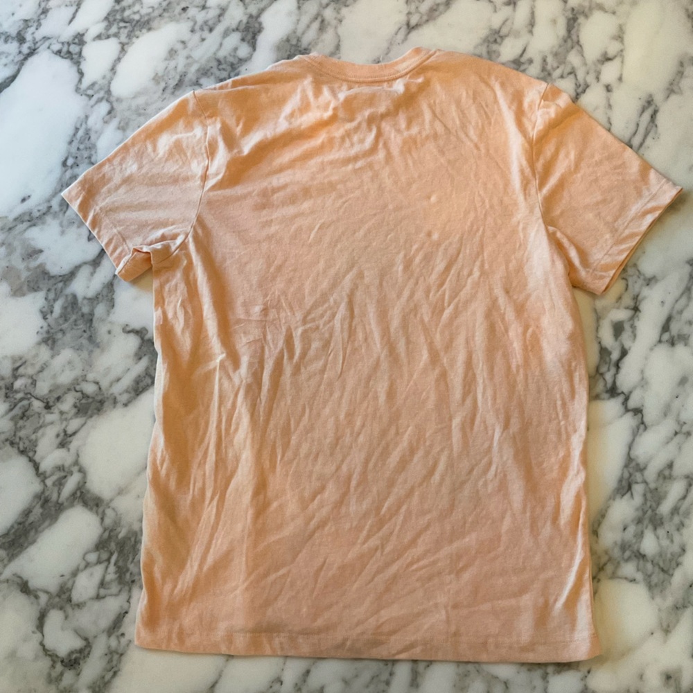 NWOT J. Crew Men's Washed Jersey T-shirt Collar seam needs repair - Picture 7 of 8